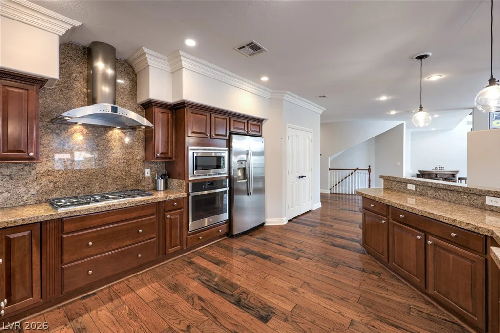 7480 Grassy Field, Las Vegas, NV 89131