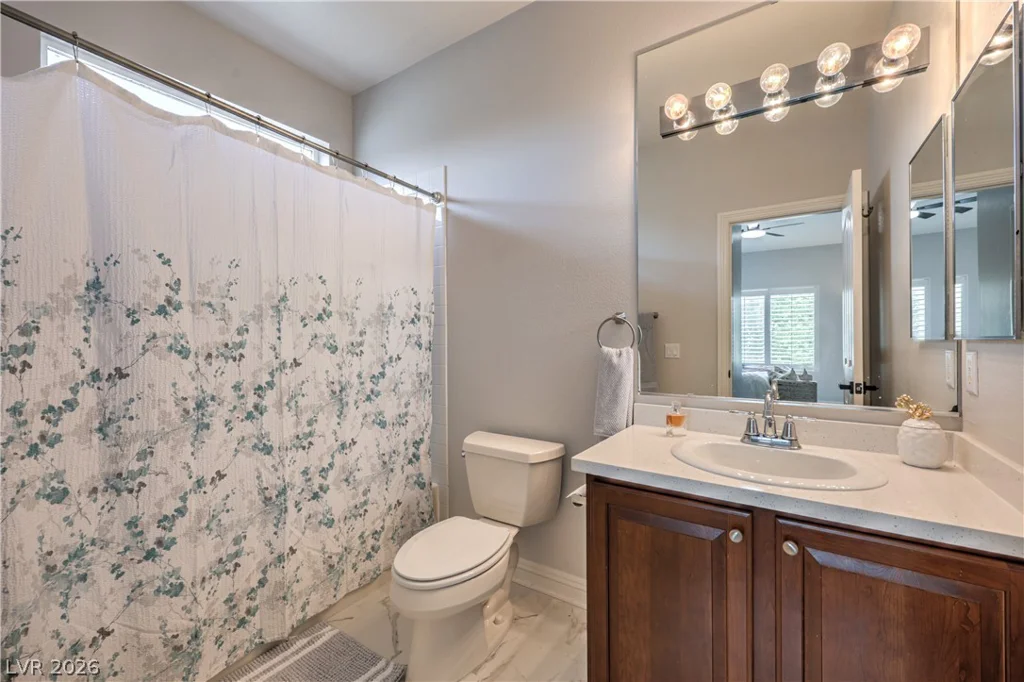 7480 Grassy Field, Las Vegas, NV 89131