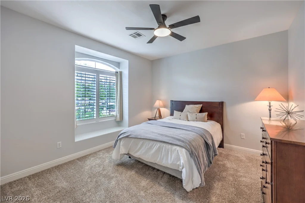 7480 Grassy Field, Las Vegas, NV 89131