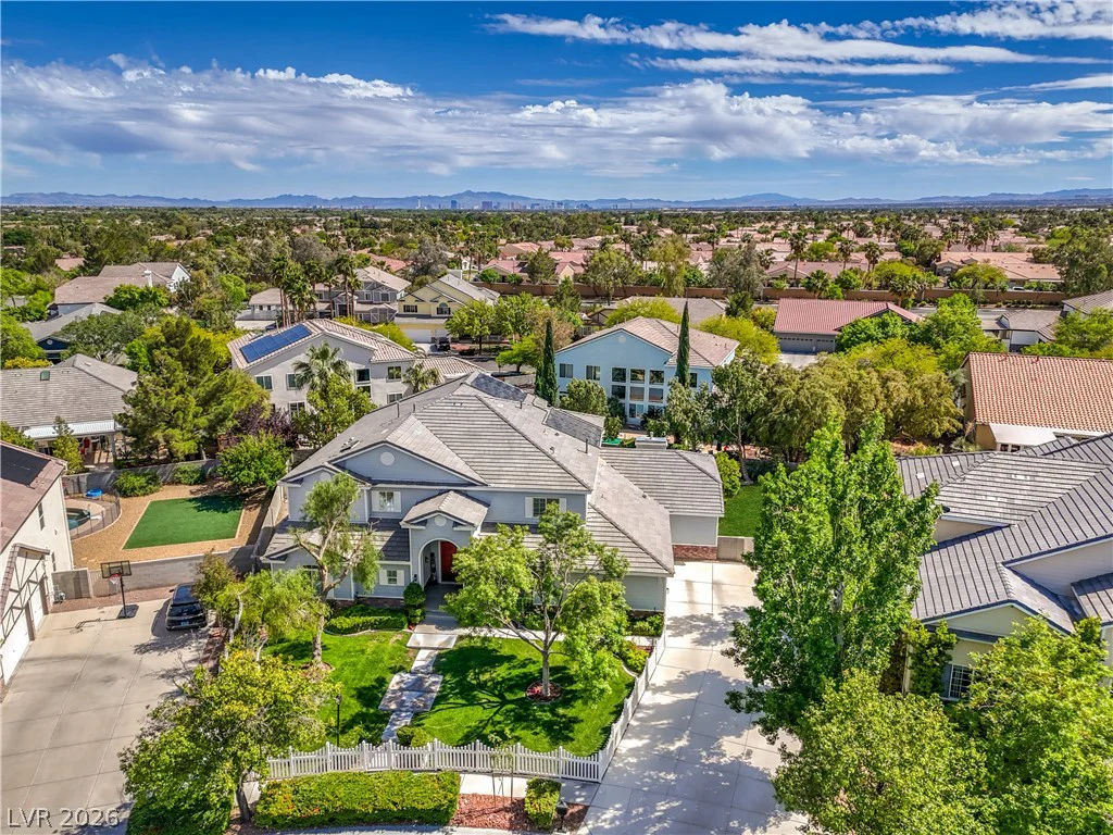 7480 Grassy Field, Las Vegas, NV 89131