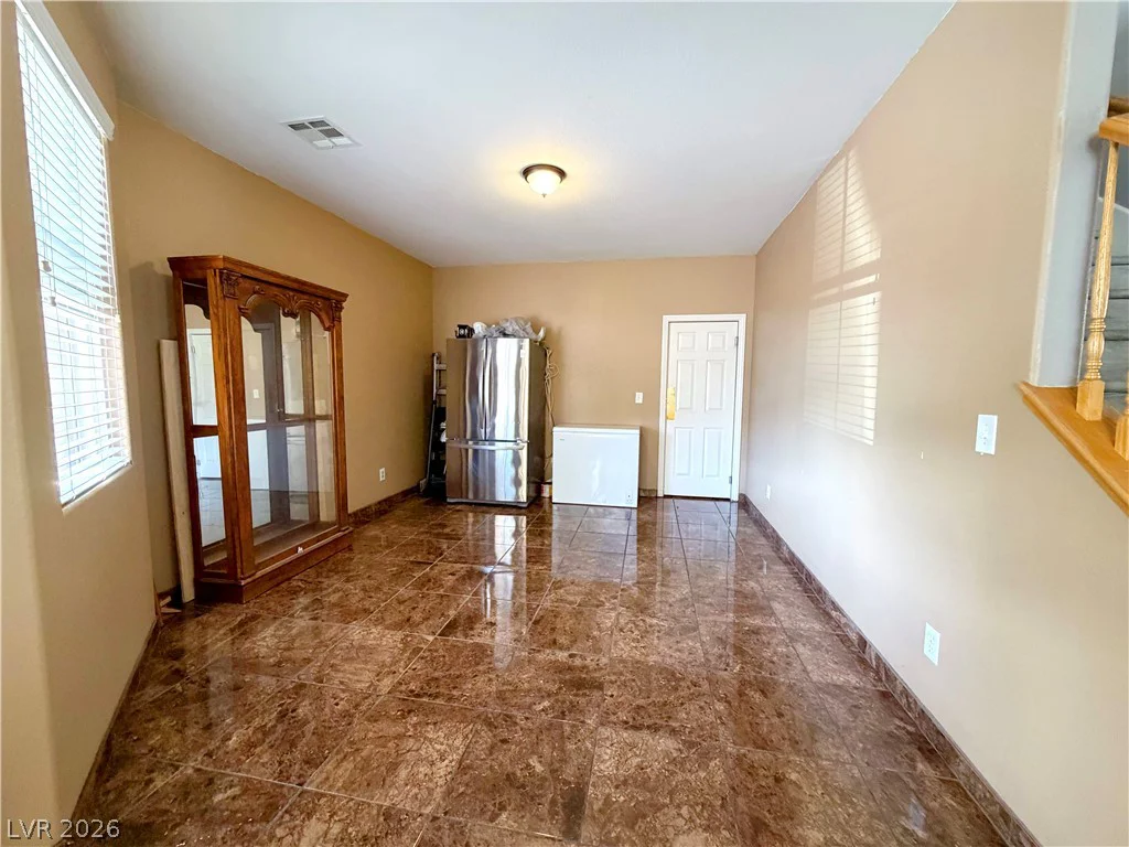 7842 Flat Creek, Las Vegas, NV 89131