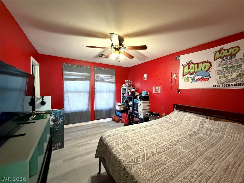 7842 Flat Creek, Las Vegas, NV 89131