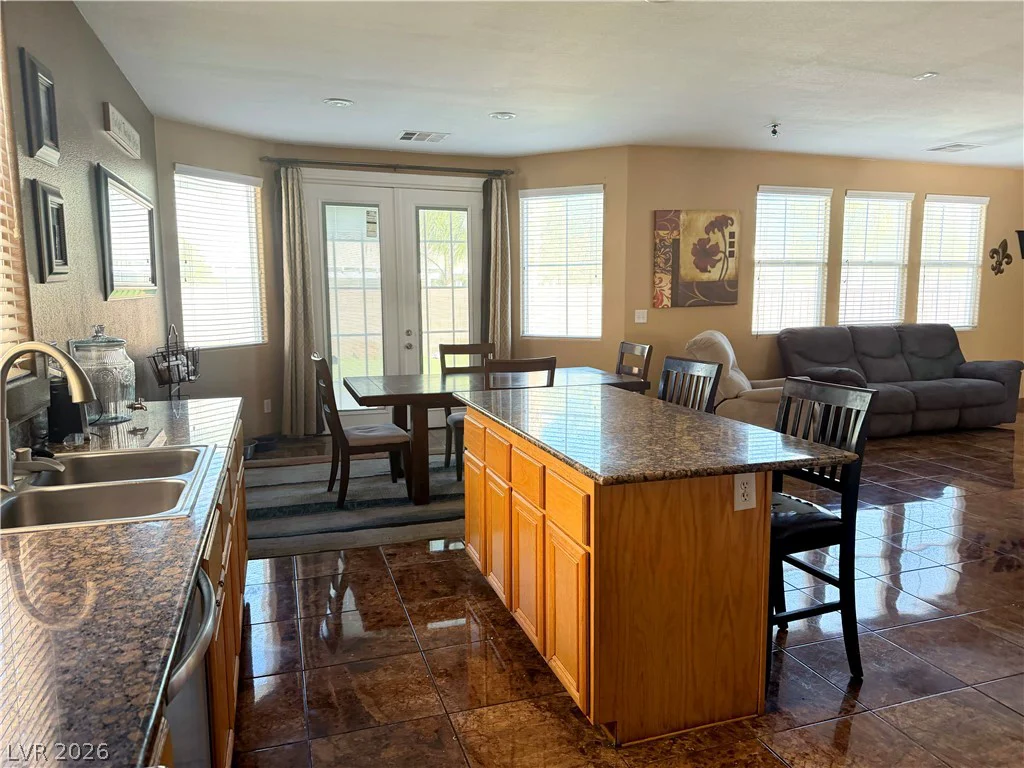 7842 Flat Creek, Las Vegas, NV 89131