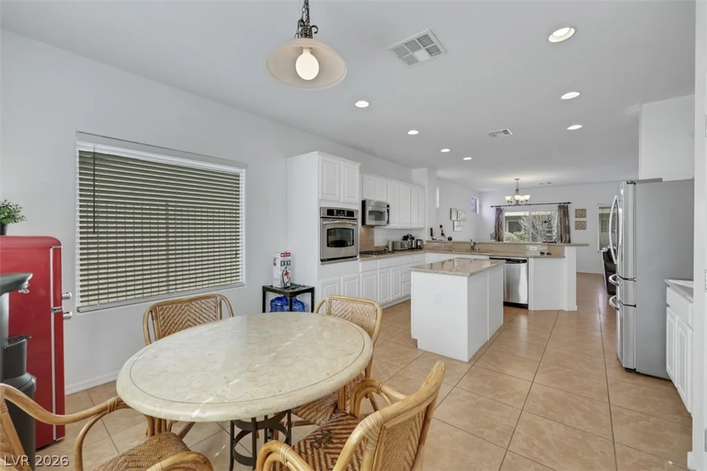 2408 Black River Falls, Henderson, NV 89044