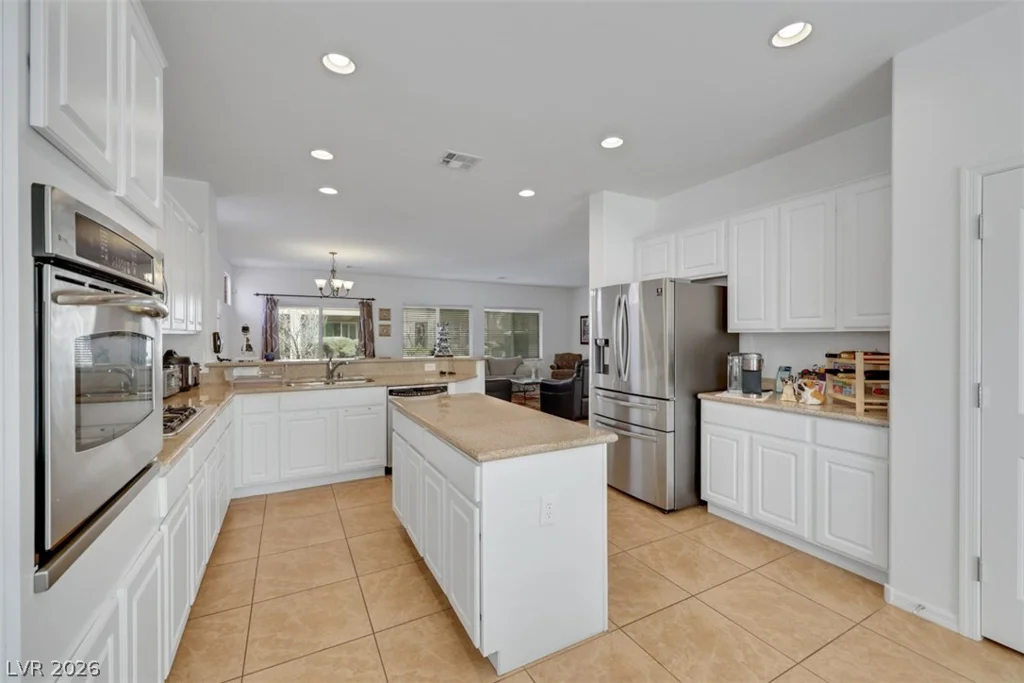 2408 Black River Falls, Henderson, NV 89044