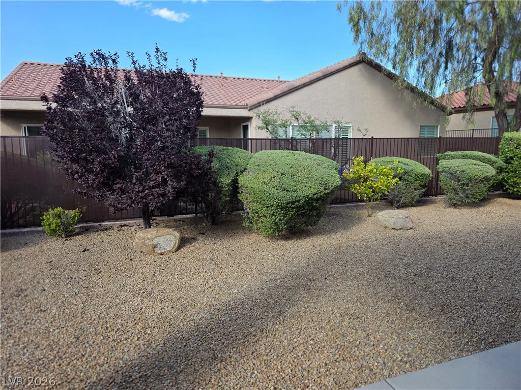 2408 Black River Falls, Henderson, NV 89044