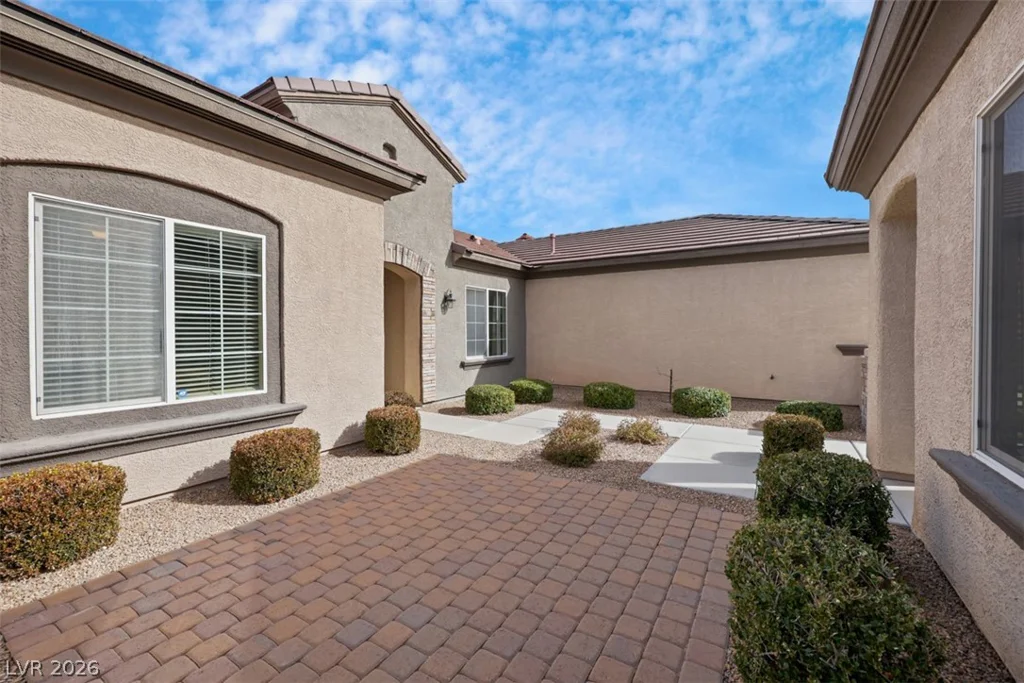 2408 Black River Falls, Henderson, NV 89044
