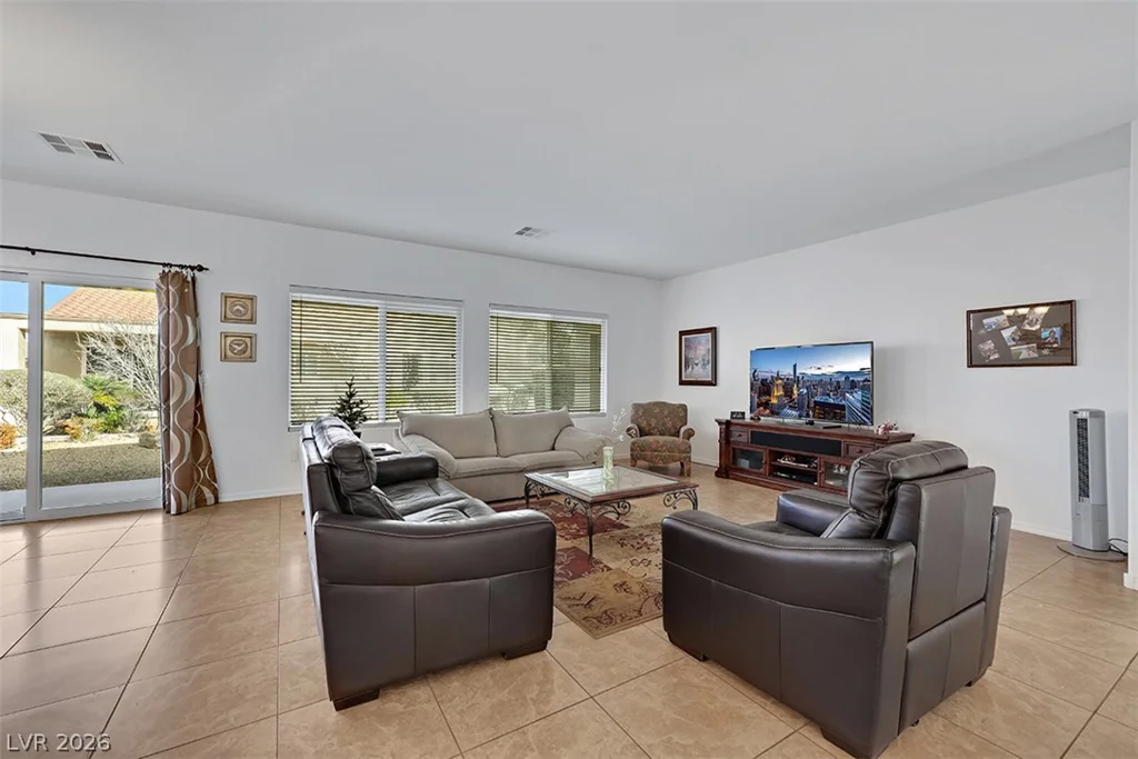 2408 Black River Falls, Henderson, NV 89044