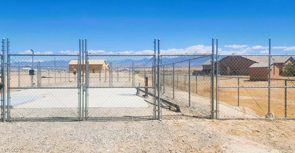 1851 Dolores, Pahrump, NV 89048