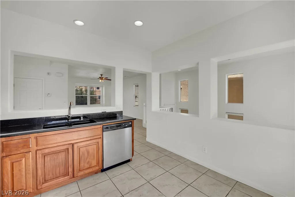10754 Holmfield, Henderson, NV 89052