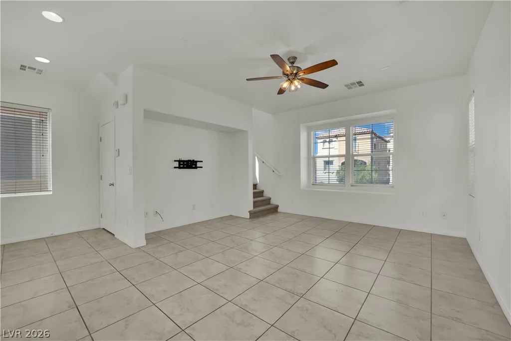 10754 Holmfield, Henderson, NV 89052