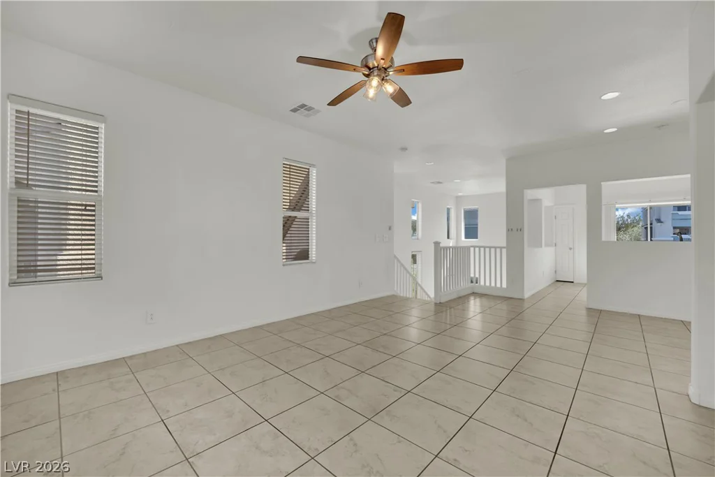 10754 Holmfield, Henderson, NV 89052