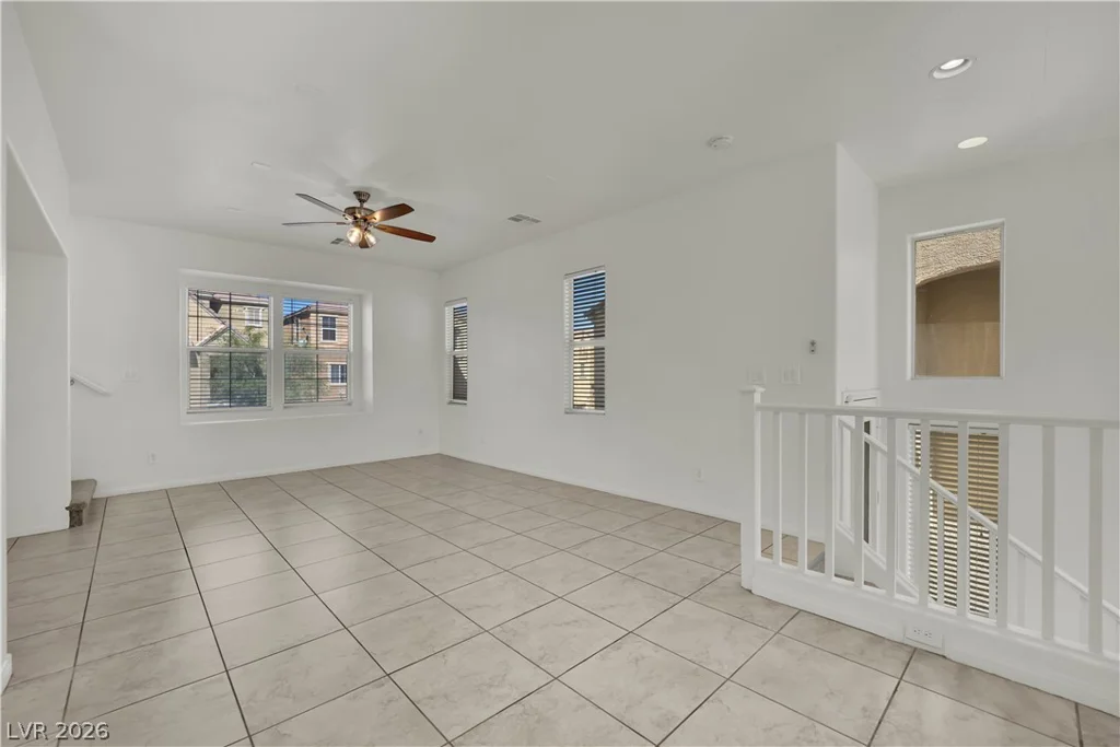 10754 Holmfield, Henderson, NV 89052