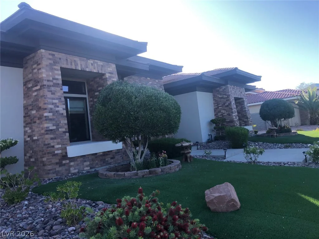 1370 Opal Valley, Henderson, NV 89052