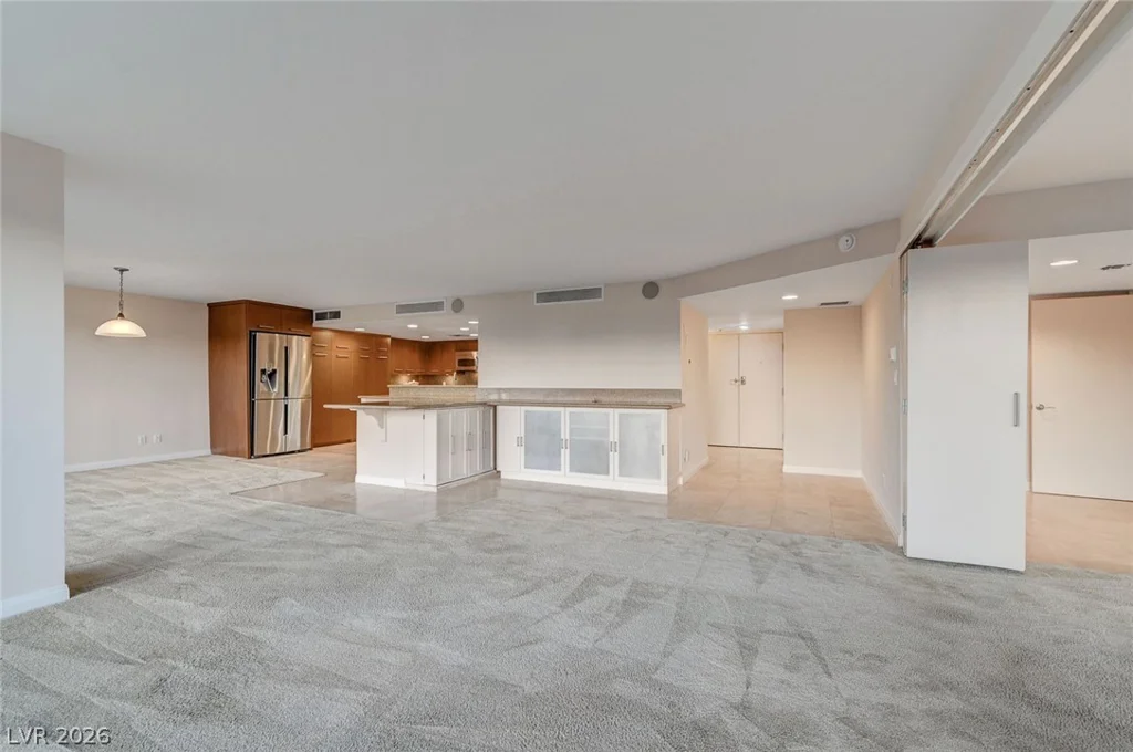 3111 Bel Air, Las Vegas, NV 89109