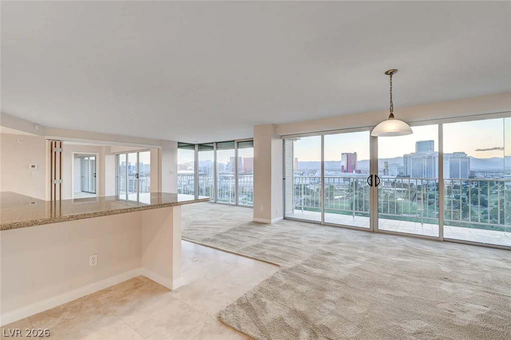 3111 Bel Air, Las Vegas, NV 89109