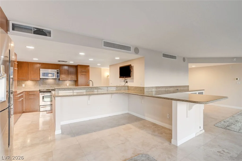 3111 Bel Air, Las Vegas, NV 89109