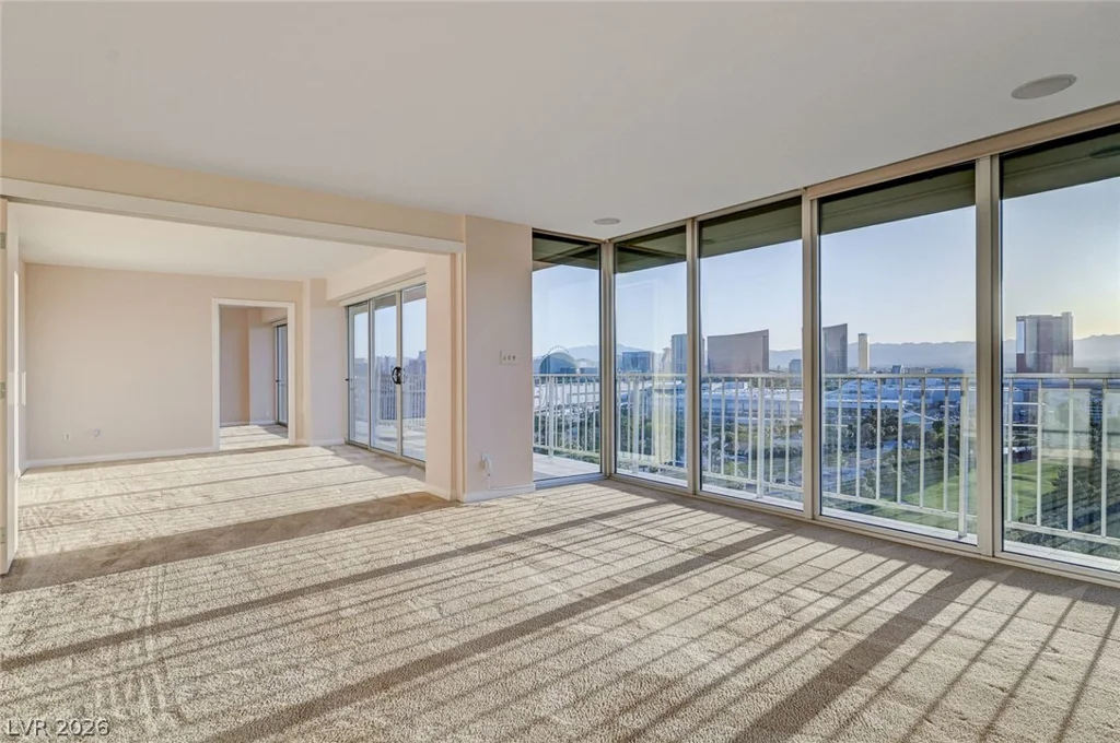 3111 Bel Air, Las Vegas, NV 89109