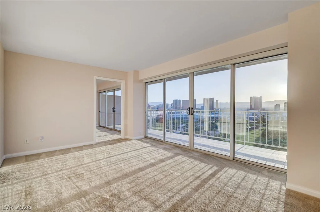 3111 Bel Air, Las Vegas, NV 89109