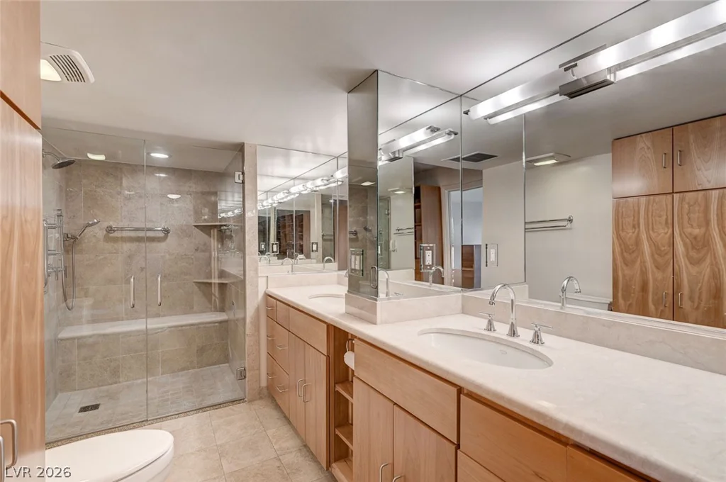 3111 Bel Air, Las Vegas, NV 89109