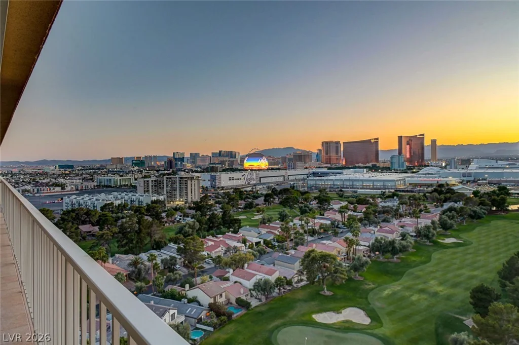 3111 Bel Air, Las Vegas, NV 89109