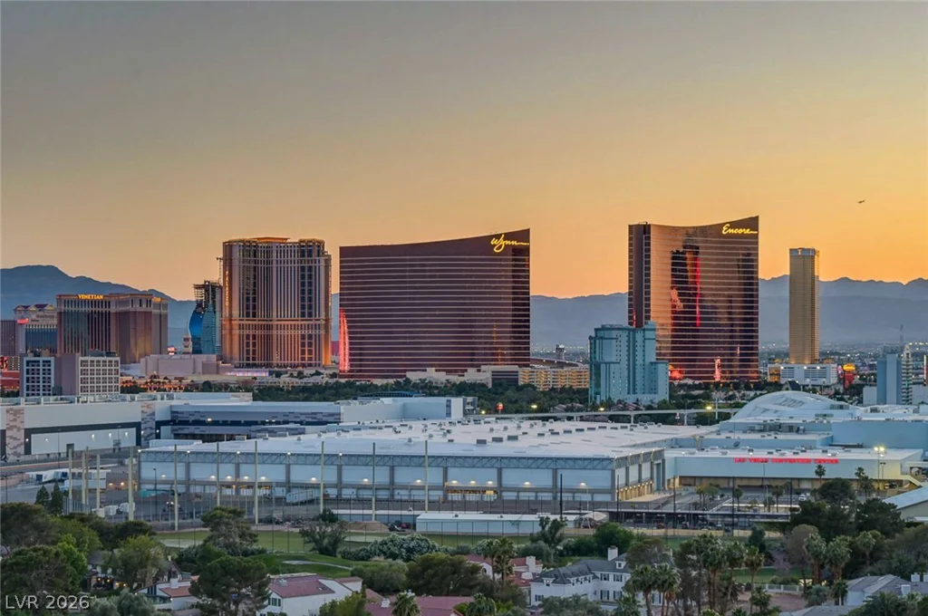 3111 Bel Air, Las Vegas, NV 89109
