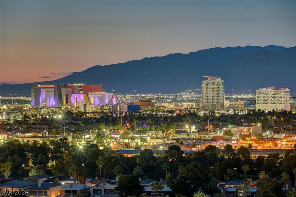 3111 Bel Air, Las Vegas, NV 89109