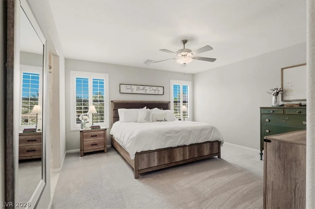 9243 Bluemist Falls, Las Vegas, NV 89123