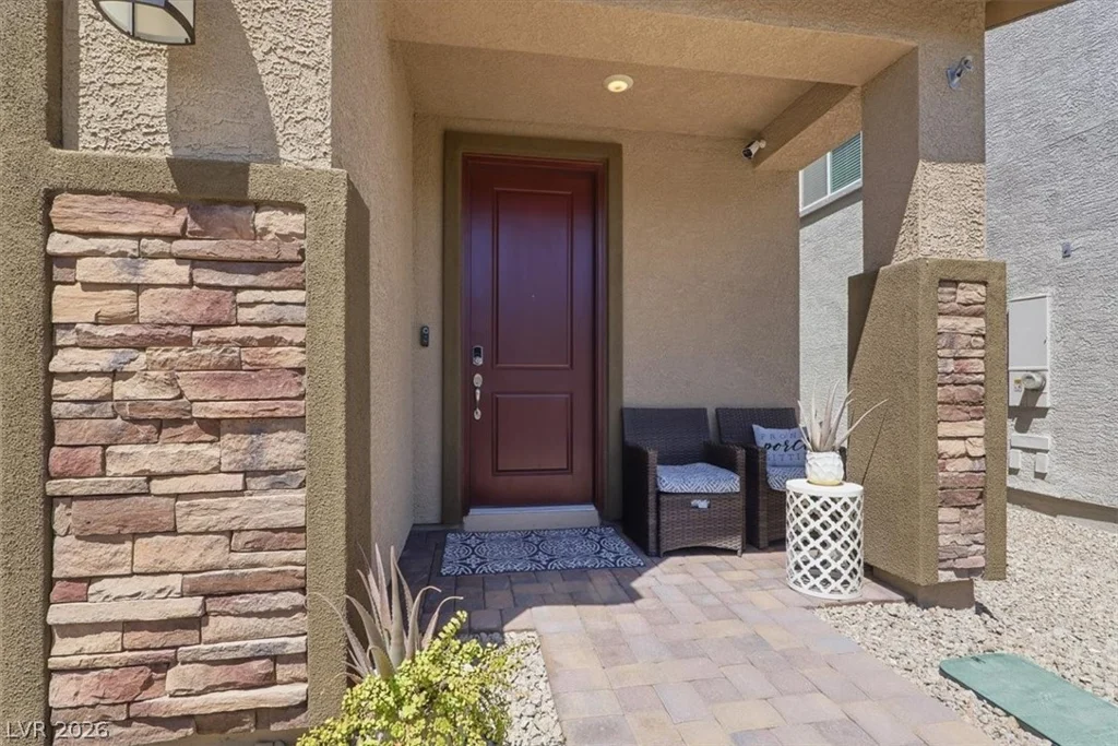 9243 Bluemist Falls, Las Vegas, NV 89123
