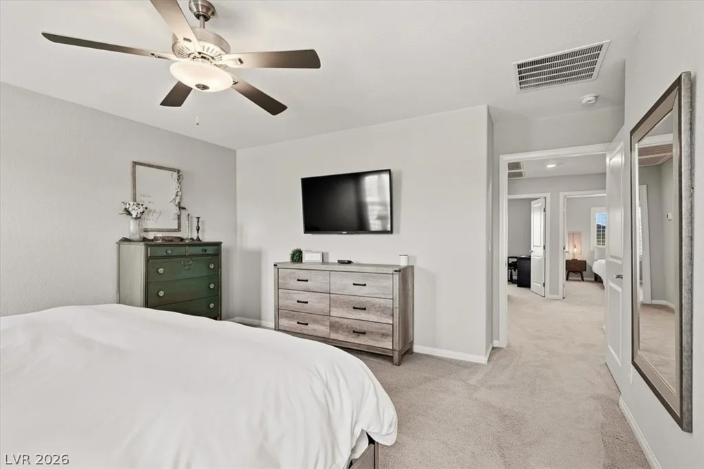 9243 Bluemist Falls, Las Vegas, NV 89123