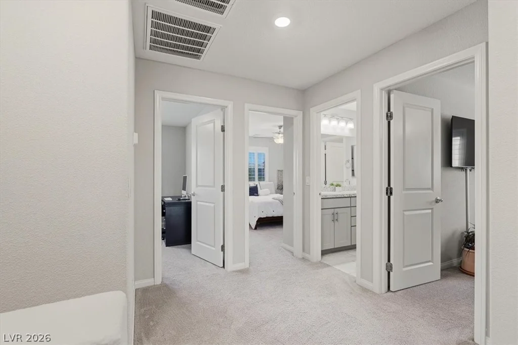 9243 Bluemist Falls, Las Vegas, NV 89123
