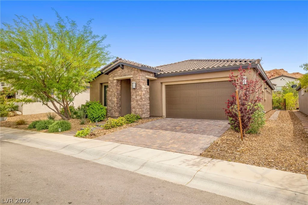 25 Desert Sunshine, Henderson, NV 89011