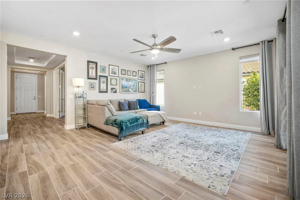 25 Desert Sunshine, Henderson, NV 89011