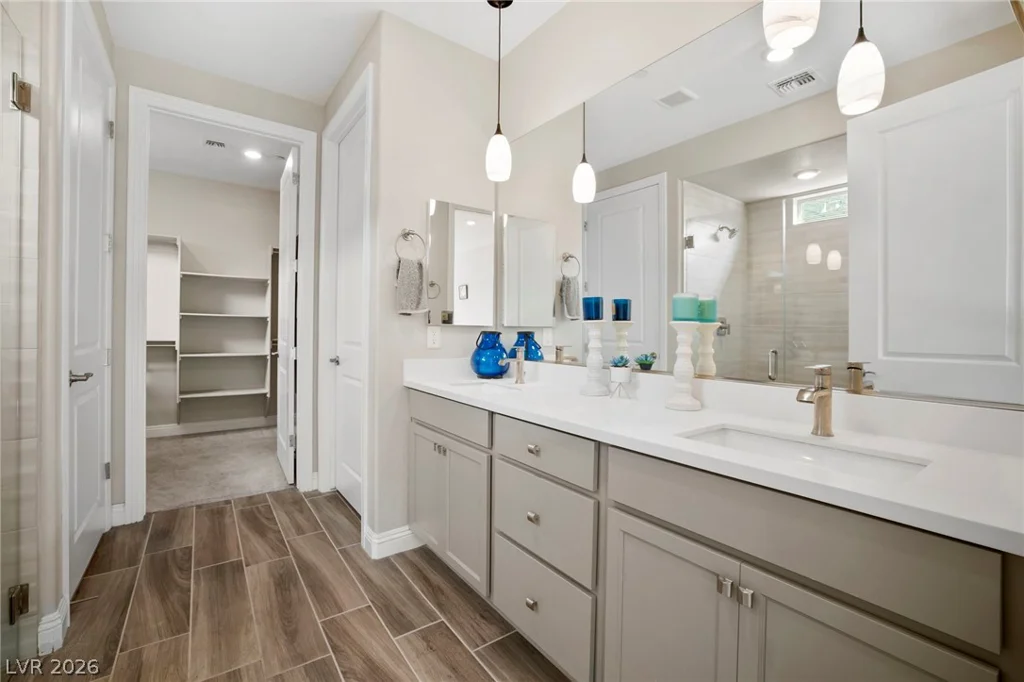 25 Desert Sunshine, Henderson, NV 89011
