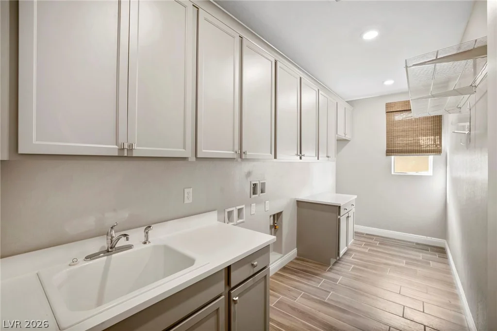 25 Desert Sunshine, Henderson, NV 89011