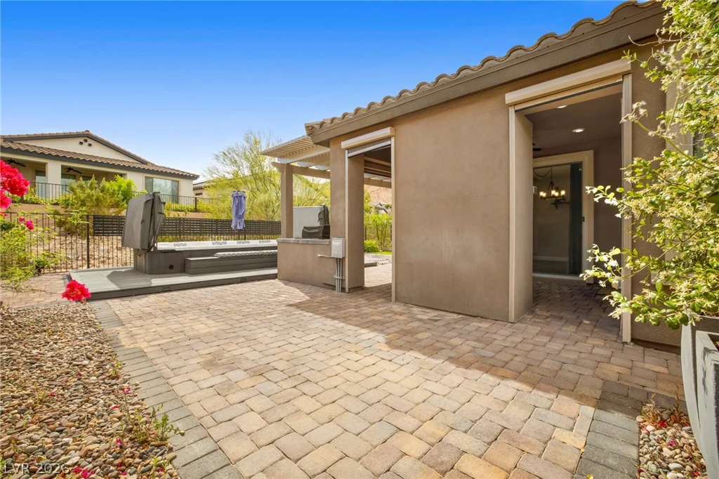 25 Desert Sunshine, Henderson, NV 89011