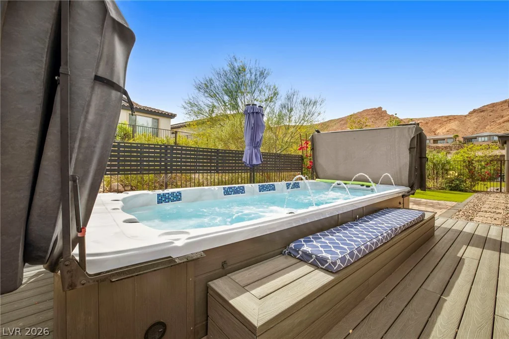 25 Desert Sunshine, Henderson, NV 89011