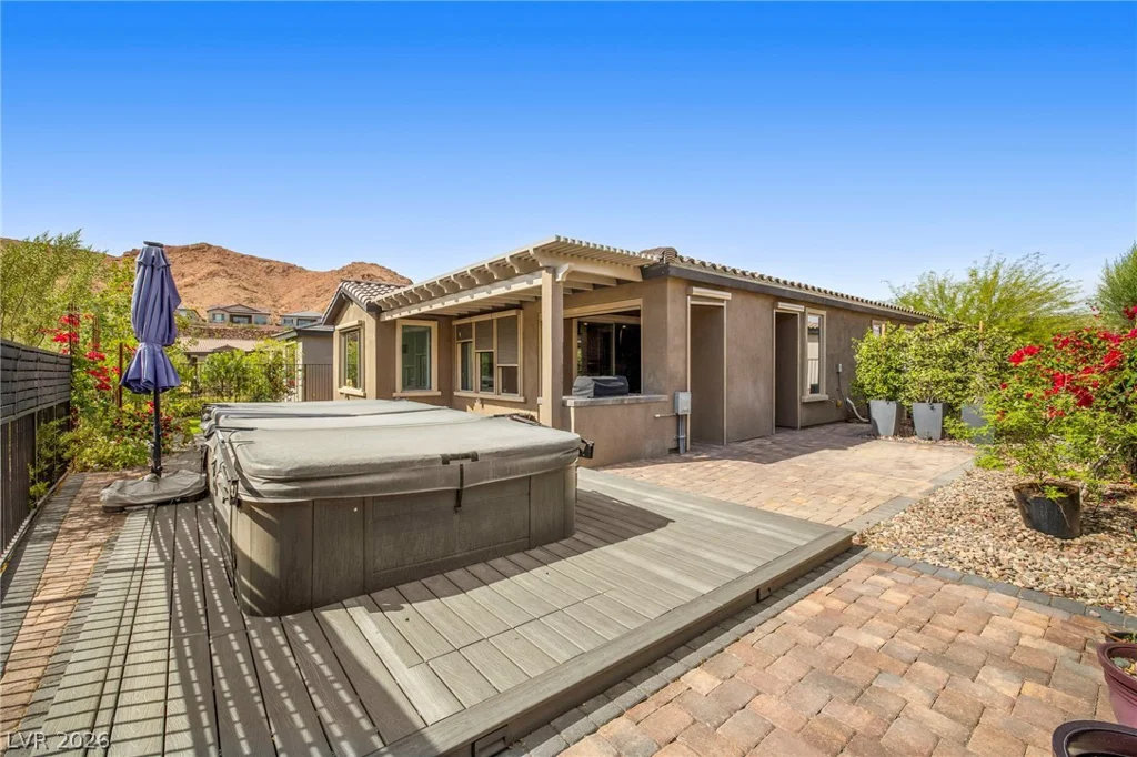 25 Desert Sunshine, Henderson, NV 89011