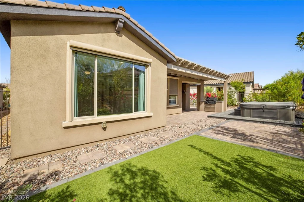 25 Desert Sunshine, Henderson, NV 89011