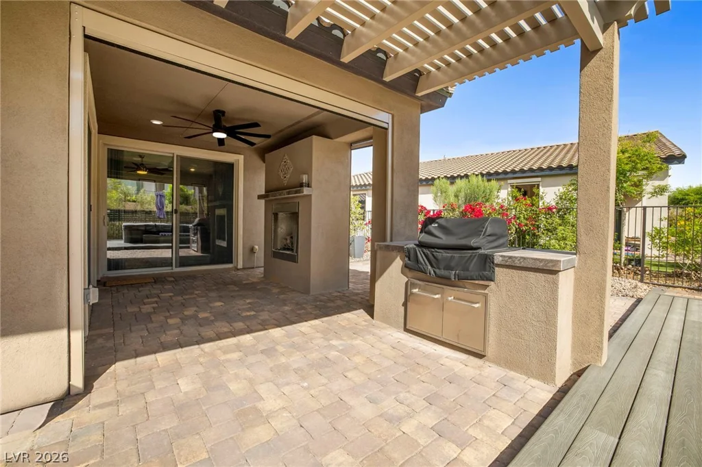 25 Desert Sunshine, Henderson, NV 89011
