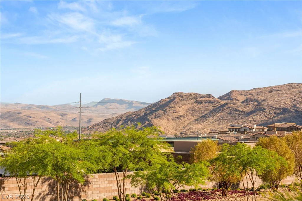 484 Windstone Crest, Las Vegas, NV 89138