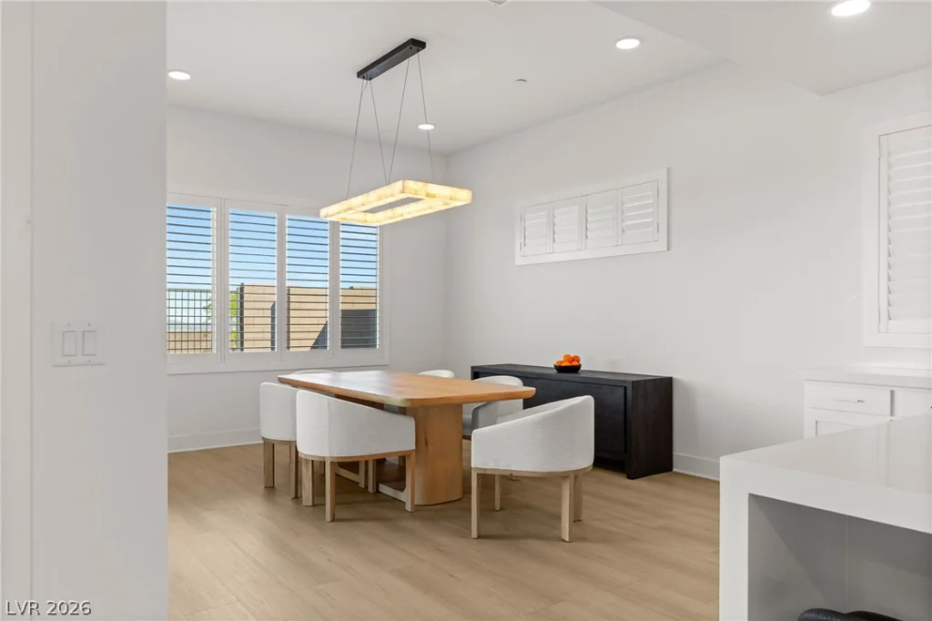 484 Windstone Crest, Las Vegas, NV 89138