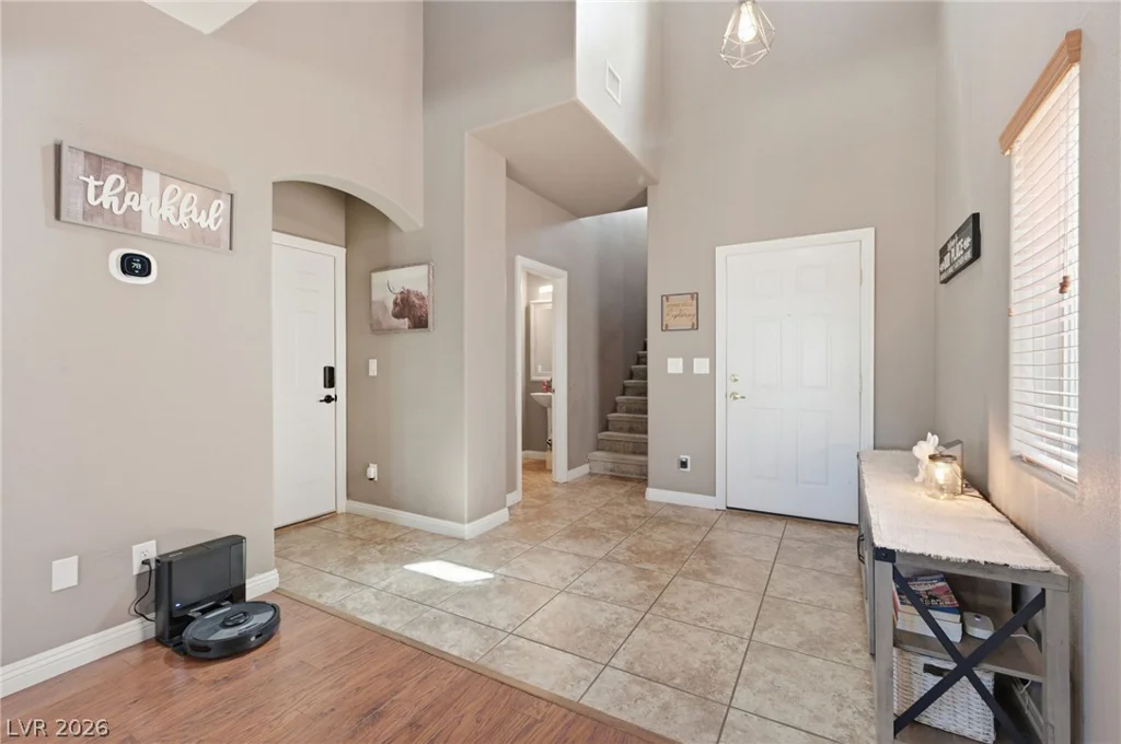 6053 Sea Cliff Cove, North Las Vegas, NV 89031