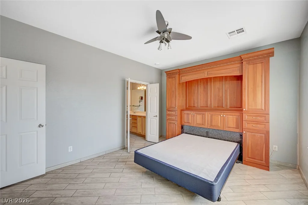 5977 Falconer, Las Vegas, NV 89122