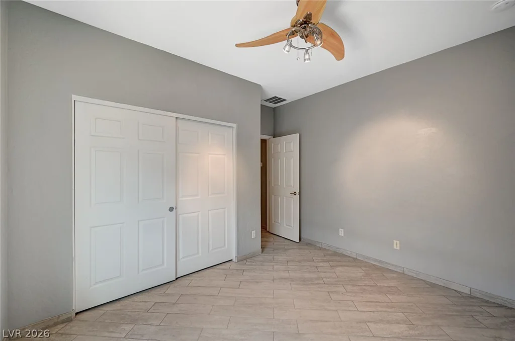 5977 Falconer, Las Vegas, NV 89122