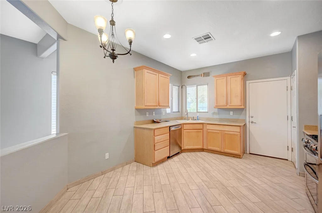 5977 Falconer, Las Vegas, NV 89122