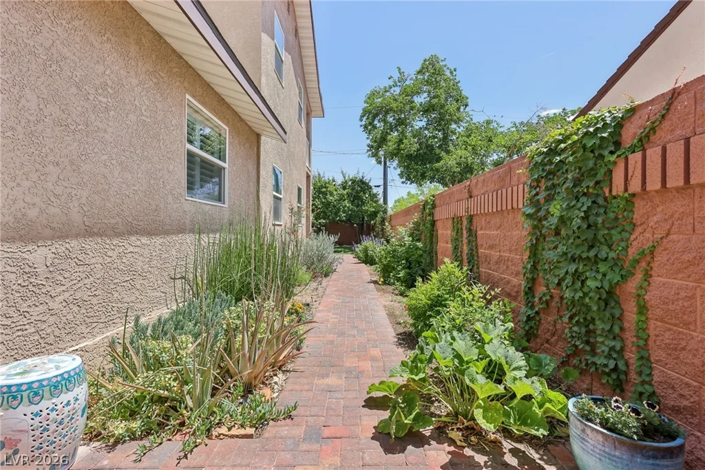 639 I, Boulder City, NV 89005
