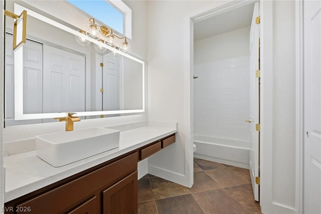 2874 Hartwick Pines, Henderson, NV 89052