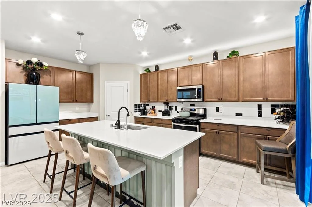 7502 Lush Oasis, Las Vegas, NV 89113