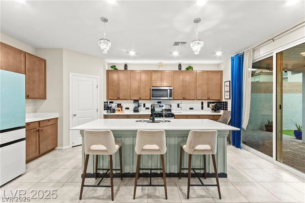 7502 Lush Oasis, Las Vegas, NV 89113